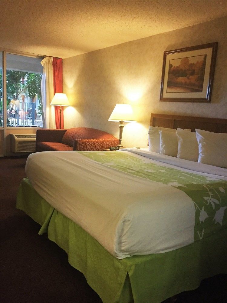 Clarion Inn Fort Collins Extérieur photo