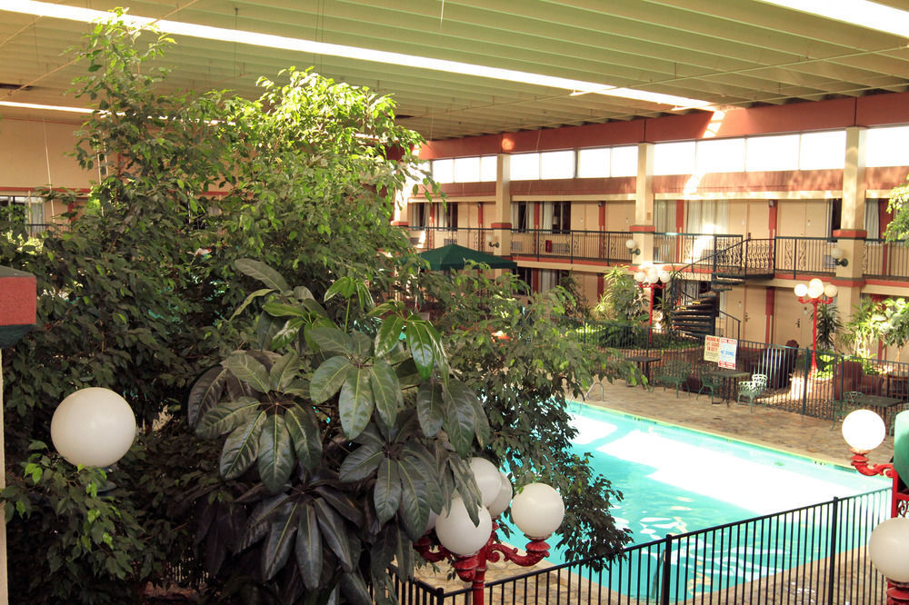 Clarion Inn Fort Collins Extérieur photo