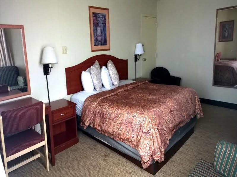 Clarion Inn Fort Collins Extérieur photo